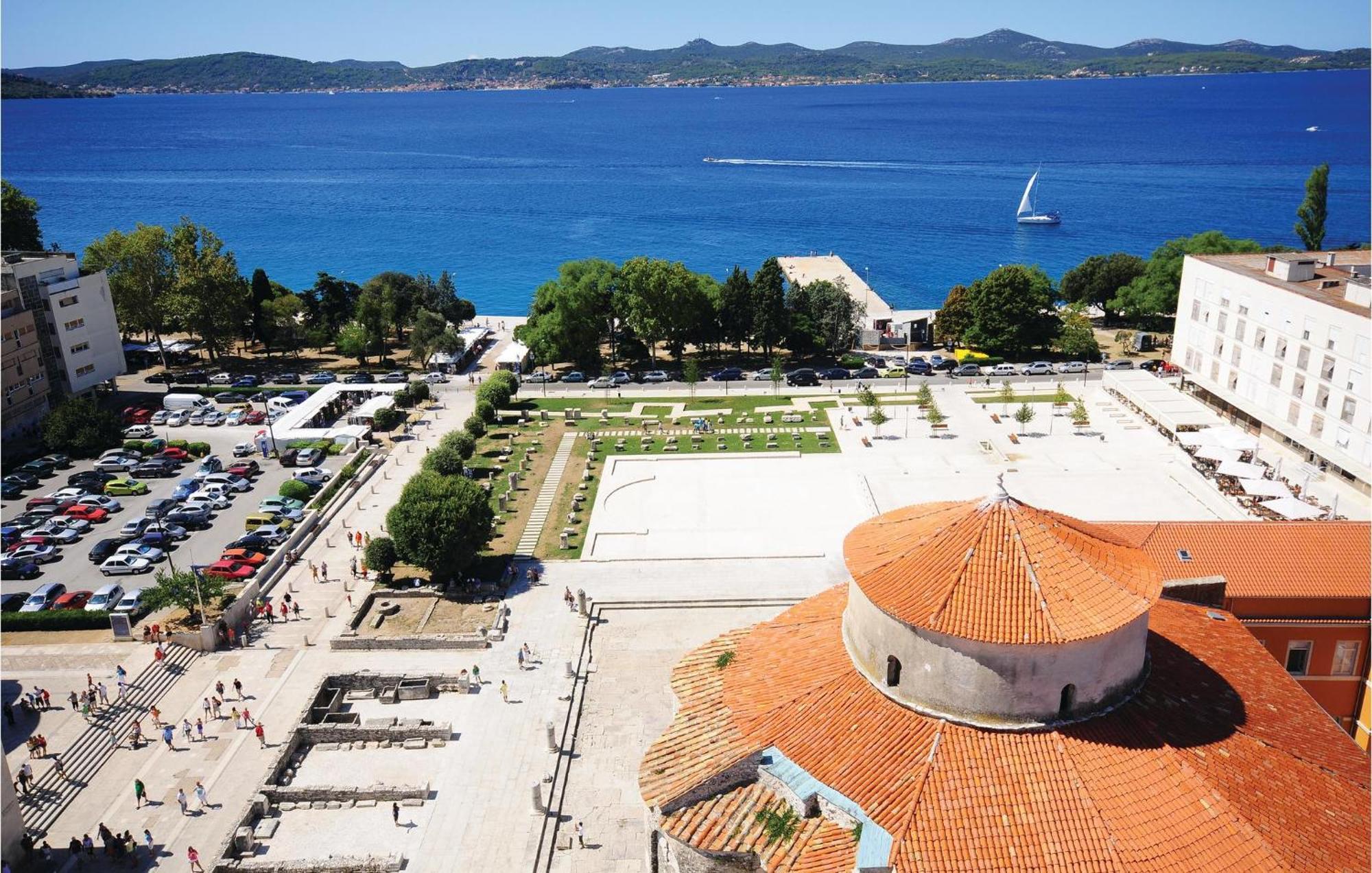 Lovely Apartment In Zadar With Wifi Kültér fotó