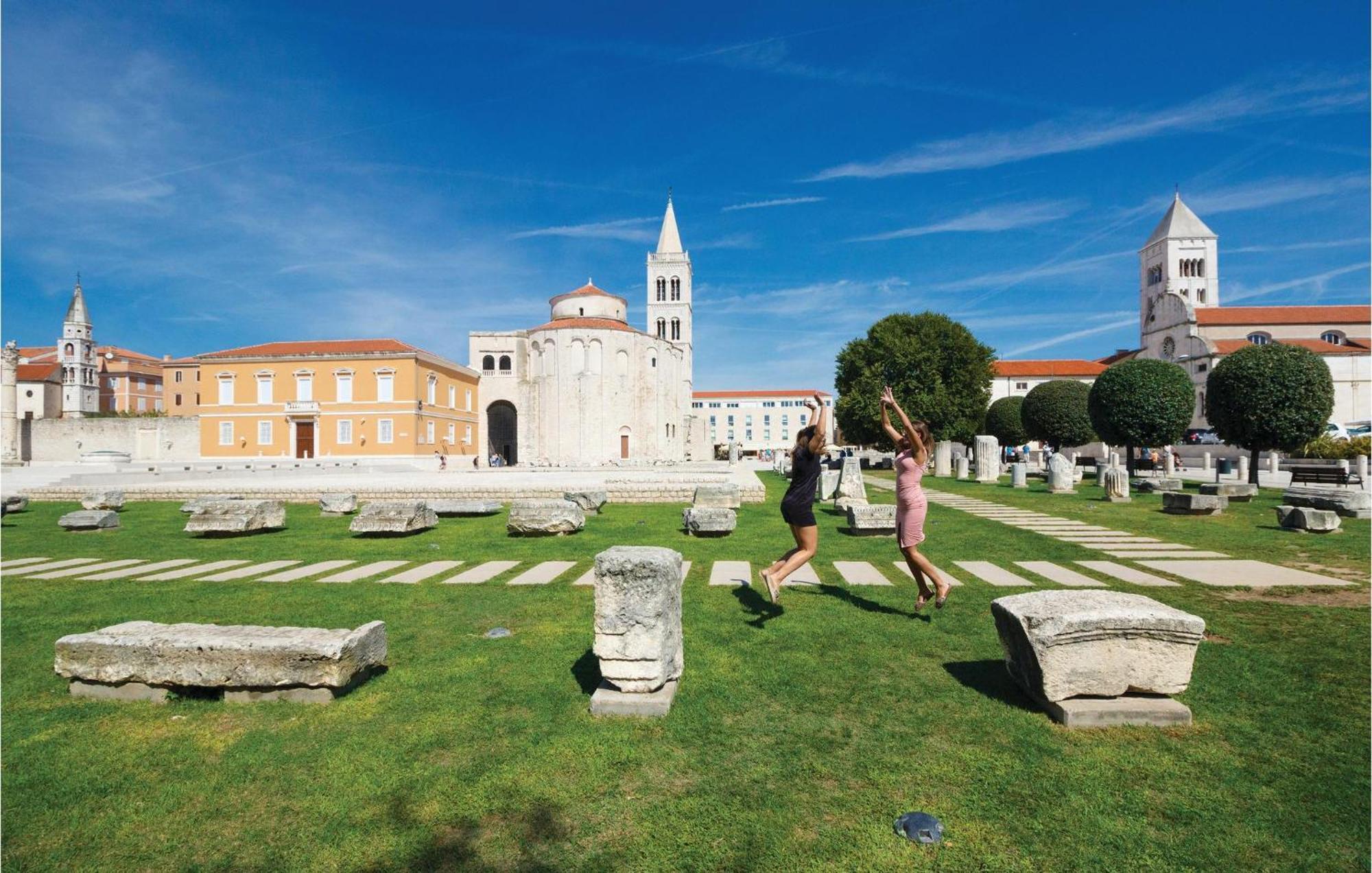 Lovely Apartment In Zadar With Wifi Kültér fotó